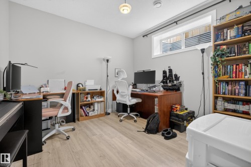 9052 92 Street, Edmonton, AB - Indoor Photo Showing Office