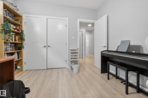 9052 92 Street, Edmonton, AB - Indoor