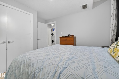 9052 92 Street, Edmonton, AB - Indoor Photo Showing Bedroom