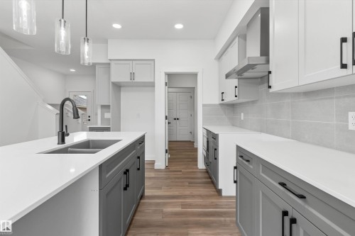 1060 Cristall Crescent, Edmonton, AB 