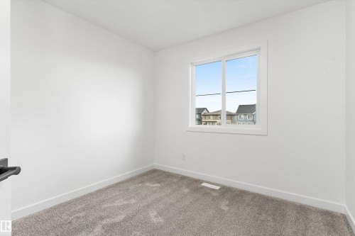 1060 Cristall Crescent, Edmonton, AB 