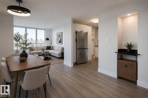 505 10149 Saskatchewan Drive, Edmonton, AB - Indoor Photo Showing Dining Room