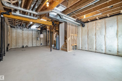 1062 Cristall Crescent, Edmonton, AB - Indoor Photo Showing Basement