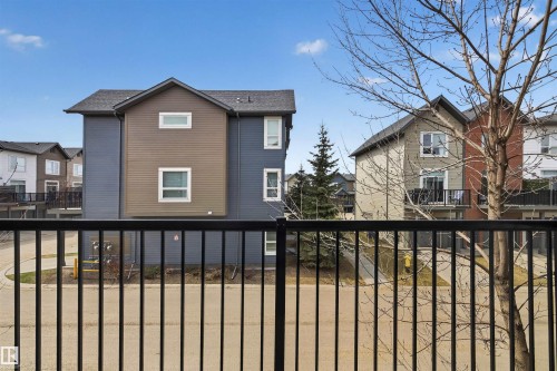 8 2560 Pegasus Boulevard, Edmonton, AB - Outdoor