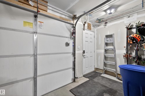 8 2560 Pegasus Boulevard, Edmonton, AB - Indoor