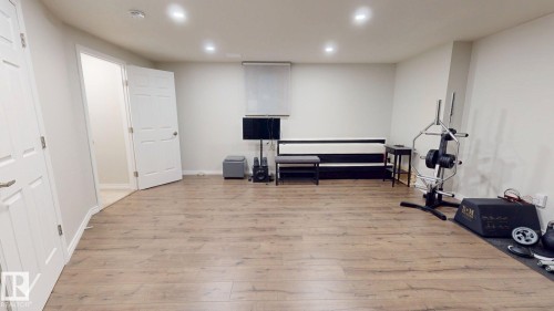 2078 Tanner Wynd, Edmonton, AB - Indoor