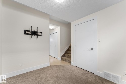 14914 108 Avenue, Edmonton, AB - Indoor Photo Showing Other Room