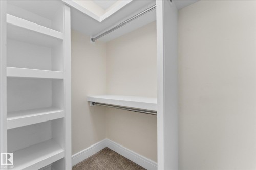 14914 108 Avenue, Edmonton, AB - Indoor With Storage