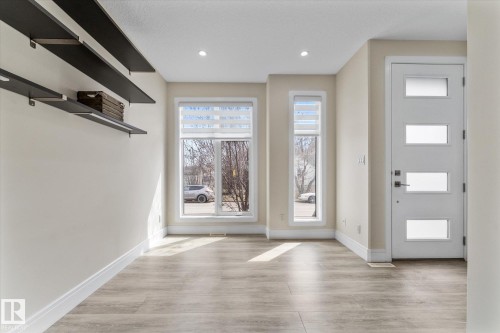 14914 108 Avenue, Edmonton, AB - Indoor Photo Showing Other Room
