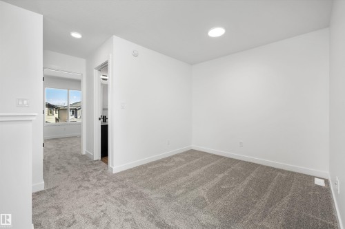 20631 43 Avenue, Edmonton, AB - Indoor Photo Showing Other Room