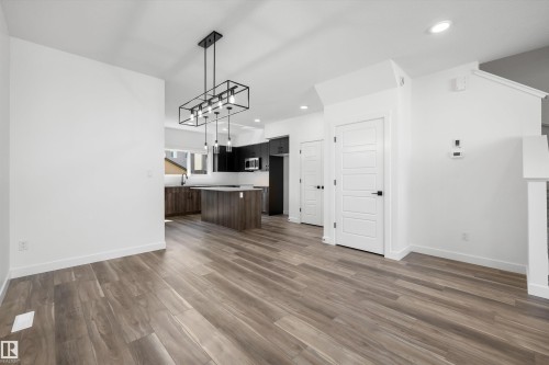 20631 43 Avenue, Edmonton, AB - Indoor