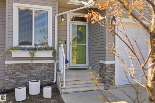 77 Richmond Link, Fort Saskatchewan, AB - Outdoor