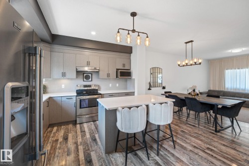 911 Morris Way, Leduc, AB - Indoor