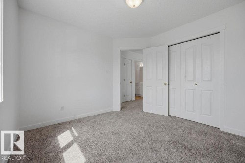 2076 Tanner Wynd, Edmonton, AB 