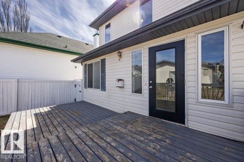2076 Tanner Wynd, Edmonton, AB 