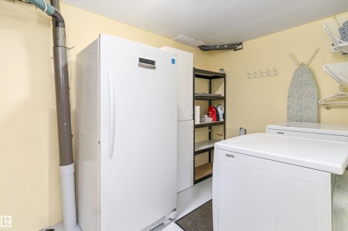 Image quality insufficient for description - 6734 36A Avenue, Edmonton, AB 