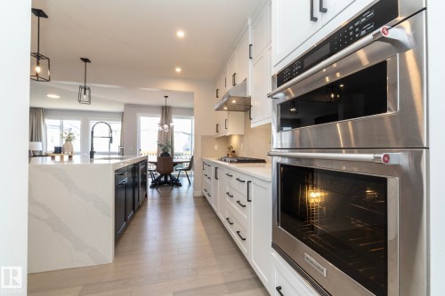 1448 Darby Green Green, Edmonton, AB - Indoor Photo Showing Kitchen With Upgraded Kitchen