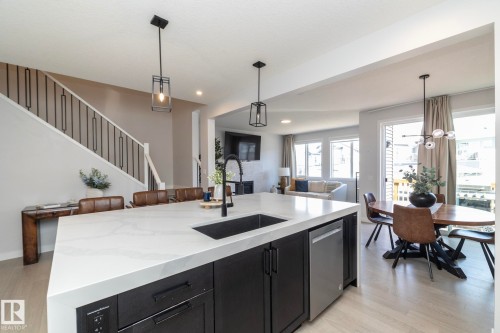 1448 Darby Green Green, Edmonton, AB - Indoor Photo Showing Other Room