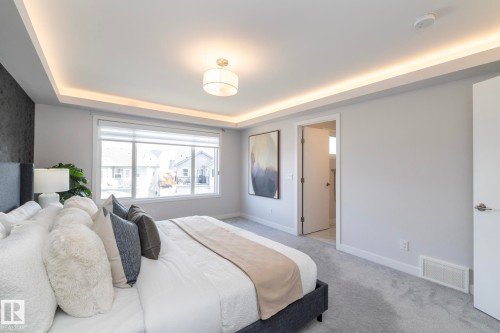 1448 Darby Green Green, Edmonton, AB - Indoor Photo Showing Bedroom