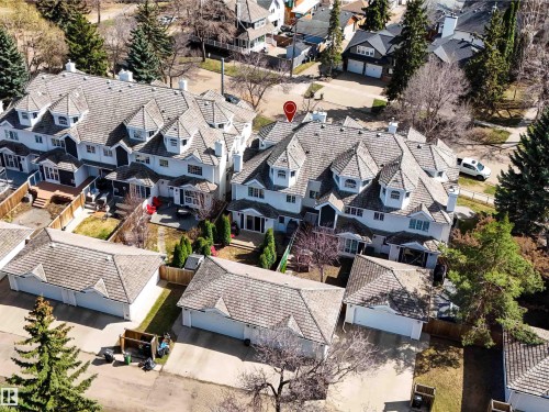 10020 97 Avenue, Edmonton, AB - Outdoor