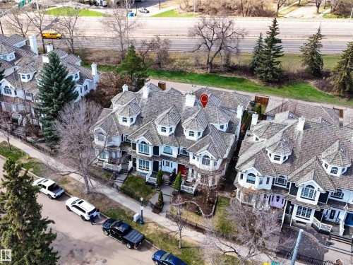 10020 97 Avenue, Edmonton, AB - Outdoor