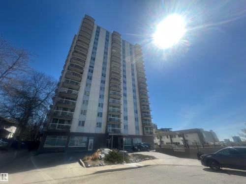 1802 PH 9835 113 Street NW  Edmonton, AB T5K 1N1