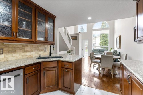 16 4 Fraser Drive, St. Albert, AB - Indoor