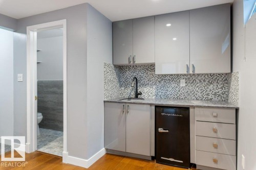 16 4 Fraser Drive, St. Albert, AB - Indoor Photo Showing Kitchen