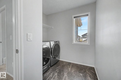 3423 Checknita Terrace, Edmonton, AB - Indoor Photo Showing Laundry Room