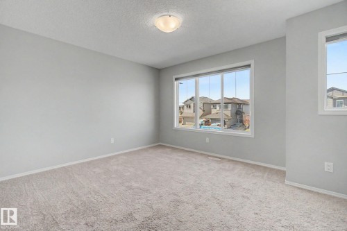 3423 Checknita Terrace, Edmonton, AB - Indoor Photo Showing Other Room
