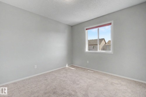 3423 Checknita Terrace, Edmonton, AB - Indoor Photo Showing Other Room