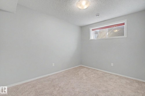 3423 Checknita Terrace, Edmonton, AB - Indoor Photo Showing Other Room