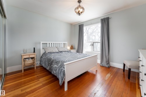 primary bedroom on 2nd floor with huge closet - 10956 81 Avenue, Edmonton, AB - Indoor Photo Showing Bedroom