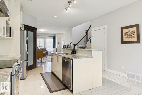 9919 79 Street, Edmonton, AB - Indoor Photo Showing Kitchen