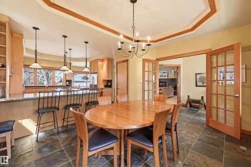 9212 118 Street, Edmonton, AB - Indoor Photo Showing Dining Room