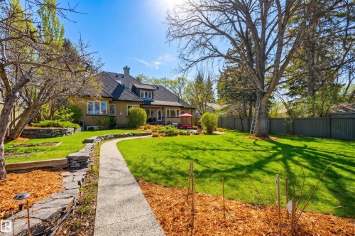 9212 118 Street, Edmonton, AB - Outdoor