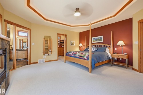 9212 118 Street, Edmonton, AB - Indoor Photo Showing Bedroom
