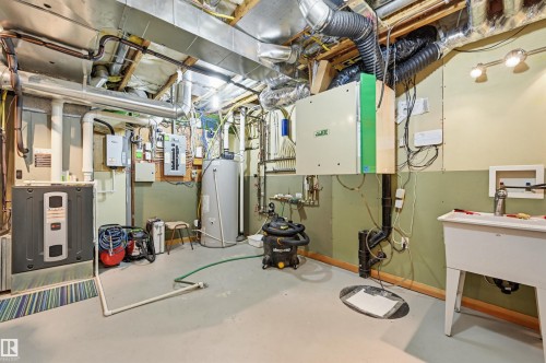9212 118 Street, Edmonton, AB - Indoor Photo Showing Basement