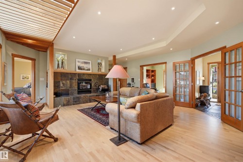 9212 118 Street, Edmonton, AB - Indoor Photo Showing Living Room With Fireplace
