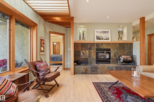9212 118 Street, Edmonton, AB - Indoor Photo Showing Living Room With Fireplace