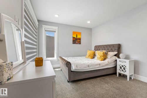 4412 Wingfield Cape, Edmonton, AB - Indoor Photo Showing Bedroom