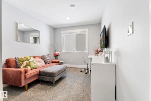 4412 Wingfield Cape, Edmonton, AB - Indoor