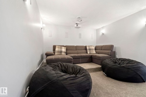 4412 Wingfield Cape, Edmonton, AB - Indoor Photo Showing Living Room