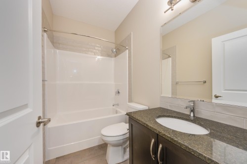 209 Stonehouse Way, Leduc, AB - Indoor Photo Showing Bathroom