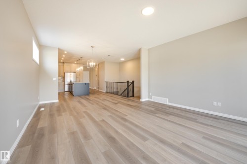209 Stonehouse Way, Leduc, AB - Indoor