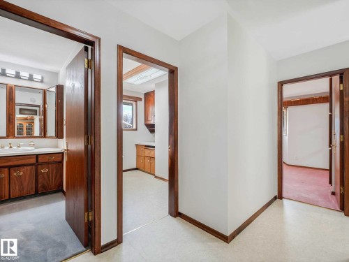 13532 113 Street, Edmonton, AB - Indoor