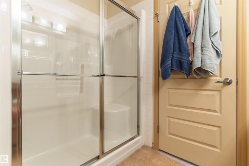 419 7909 71 Street, Edmonton, AB - Indoor Photo Showing Bathroom