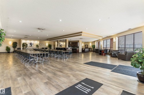 419 7909 71 Street, Edmonton, AB - Indoor