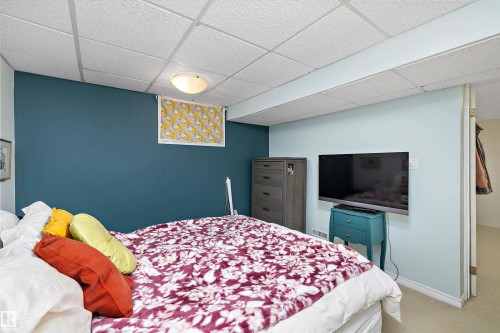 Drop ceiling with recessed lighting - 11607 141 Street, Edmonton, AB - Indoor Photo Showing Bedroom