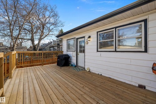 Spacious wood deck with perimeter railing - 11607 141 Street, Edmonton, AB - Outdoor With Deck Patio Veranda With Exterior